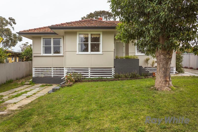 8 Indle Street, Willagee, WA 6156