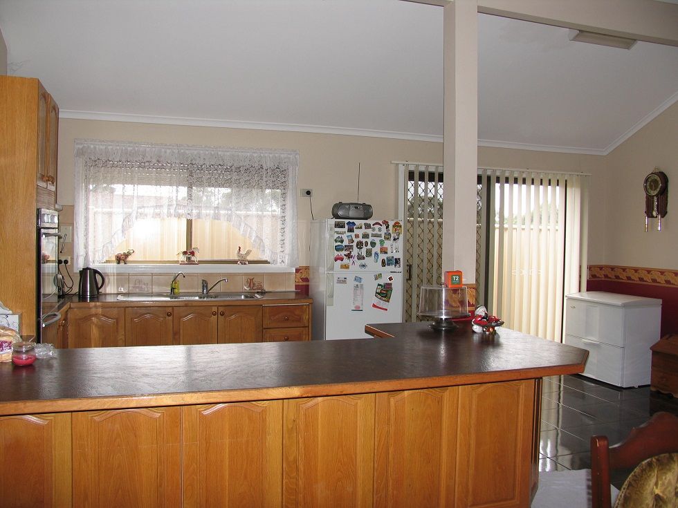 27 Roderick Drive, Melton, VIC 3337