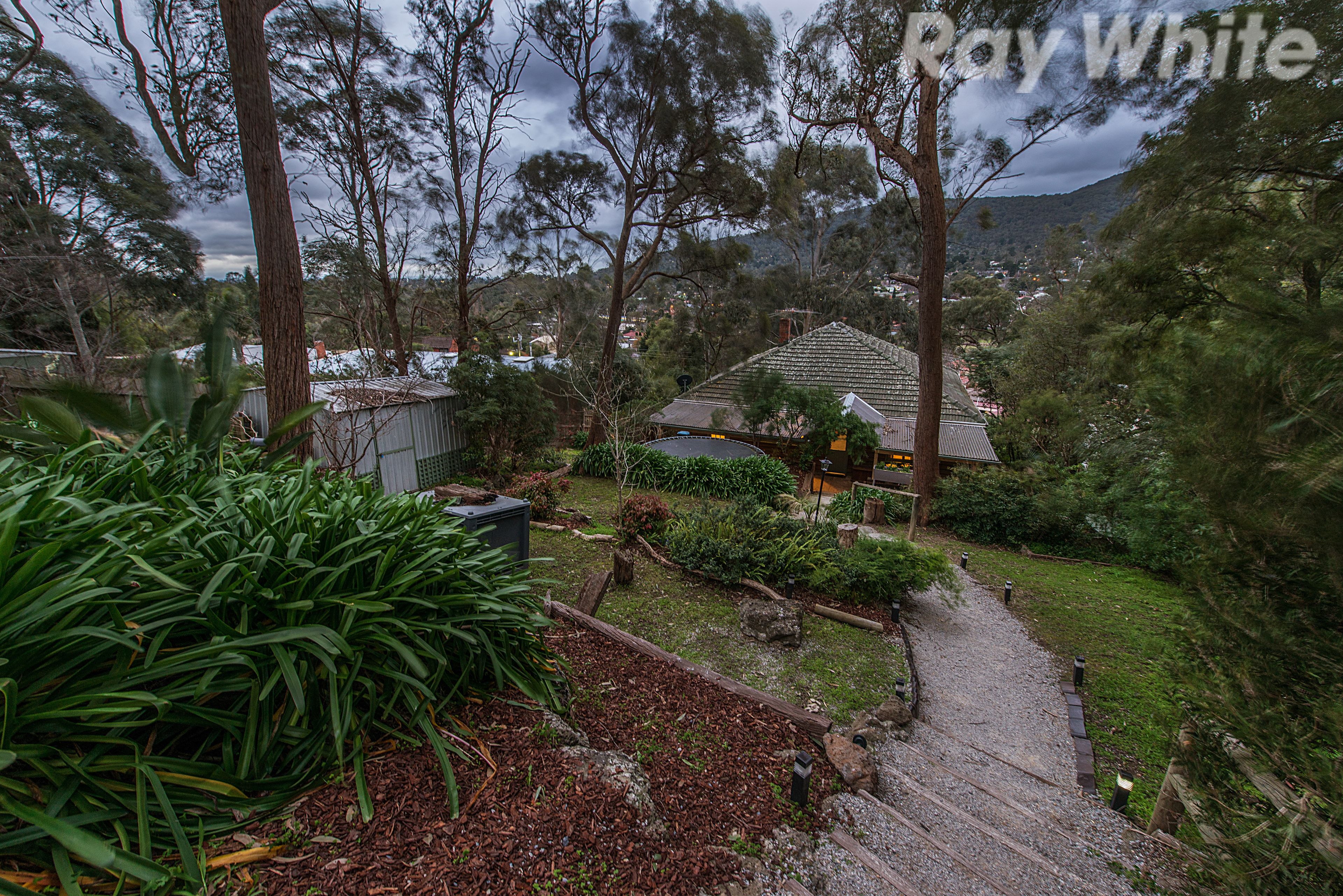 50 Bruce Crescent, Ferntree Gully, VIC 3156