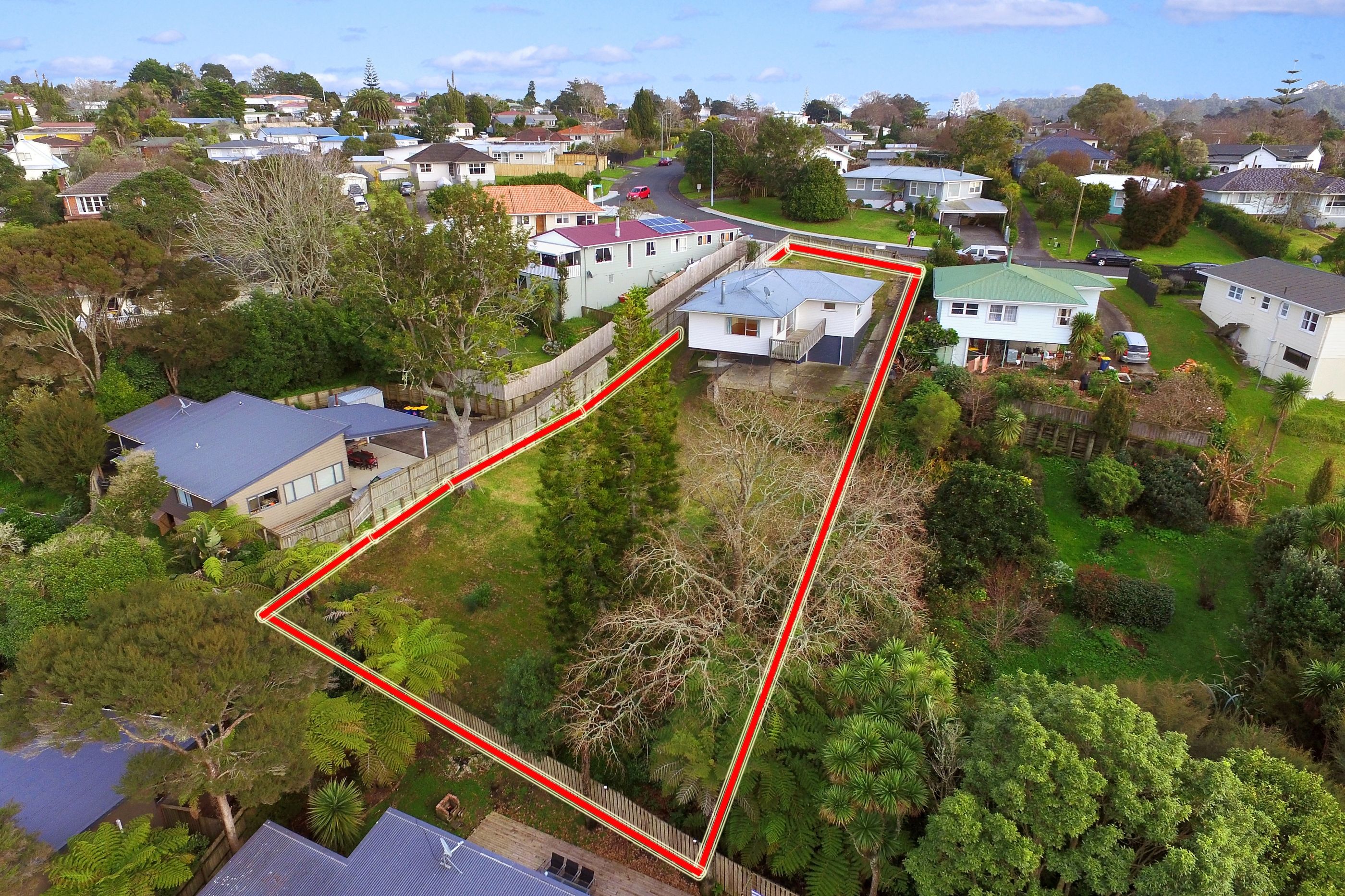 73 Fairclough Road, Beach Haven, North Shore City