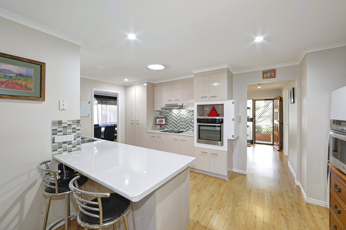 40 Limpus Street, Urangan, QLD 4655