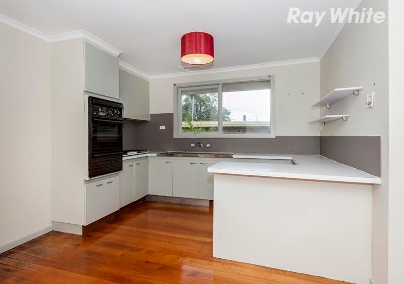 124 St Helena Road, Briar Hill, VIC 3088