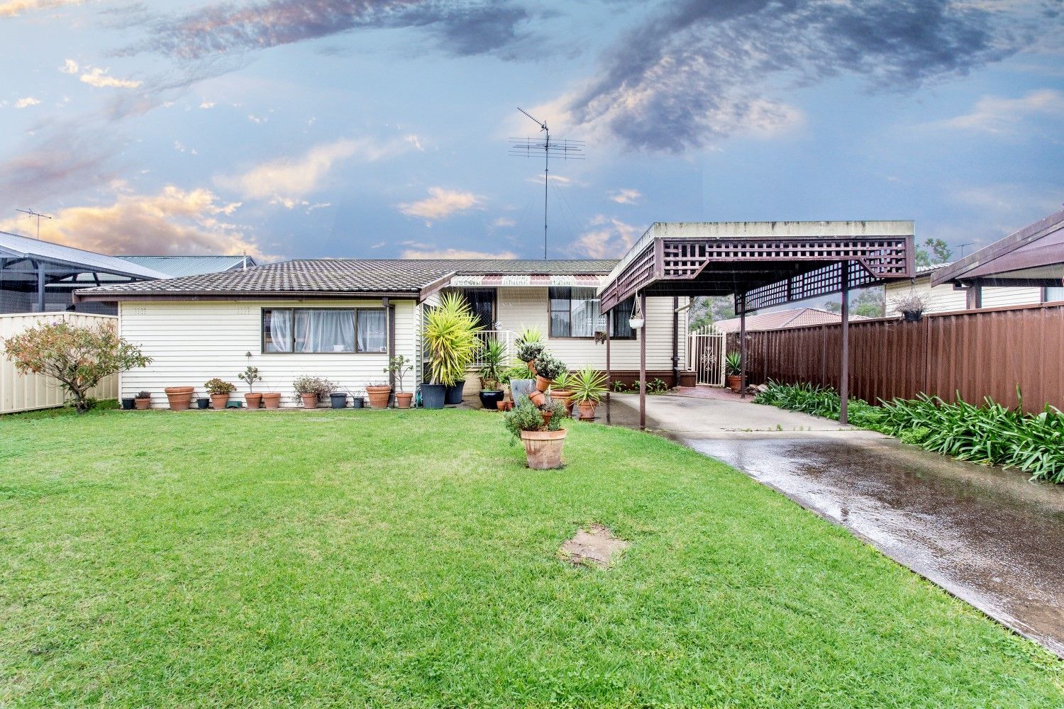 203 Mulgoa Road