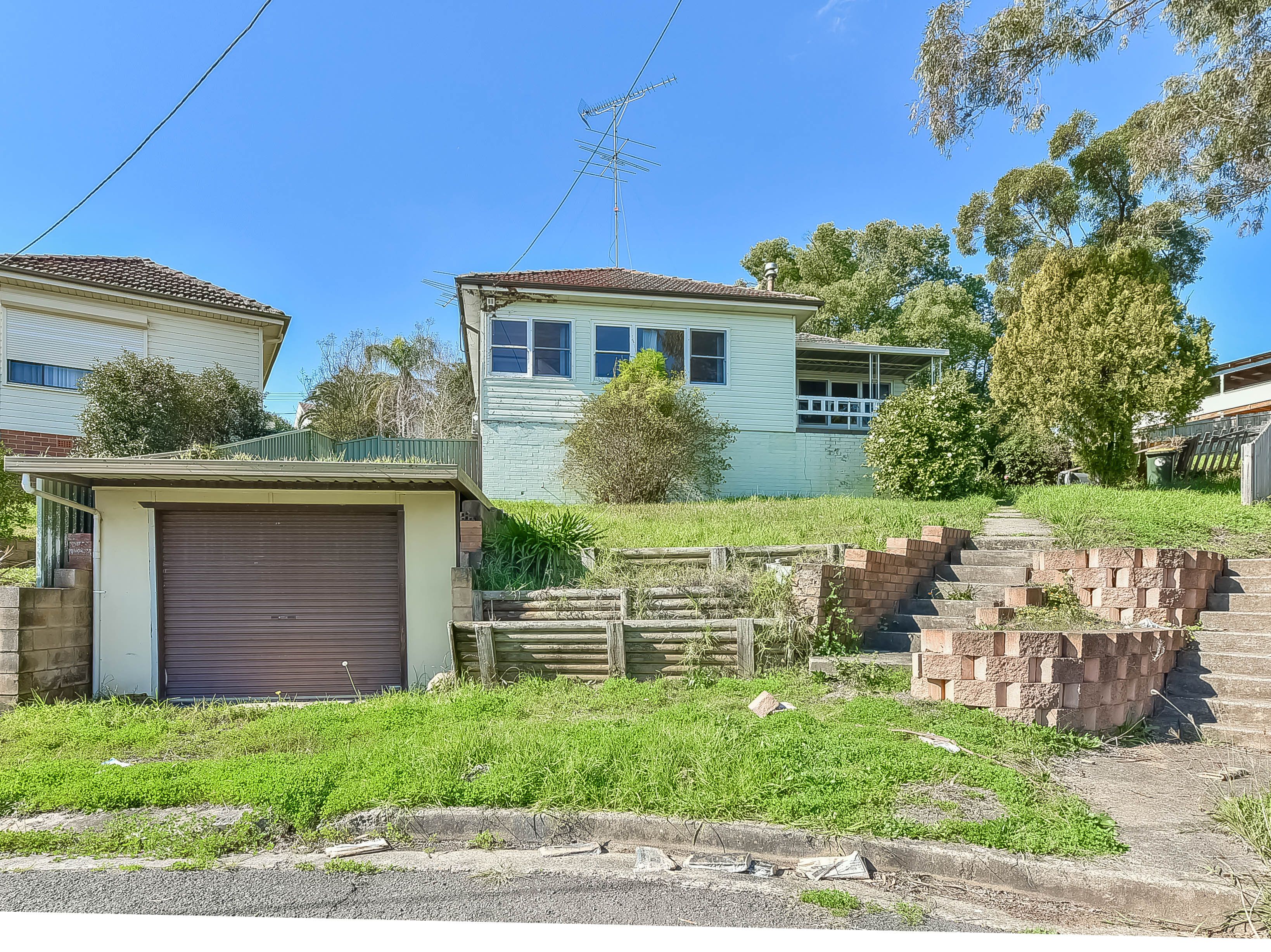 5 Fisher Place, Campbelltown, NSW 2560