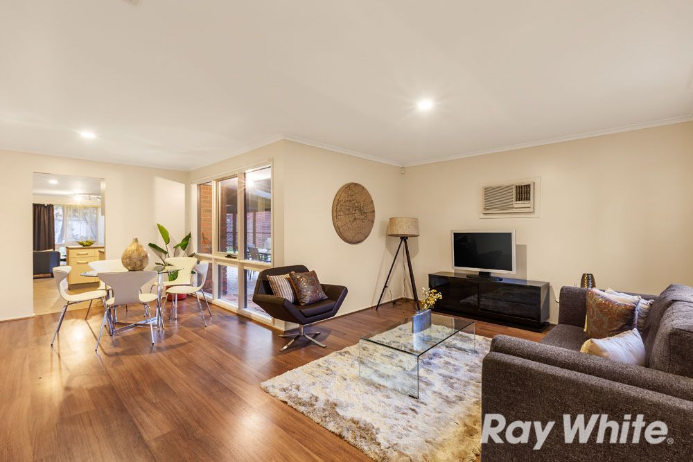 2 Raffindale Court, Mill Park, VIC 3082