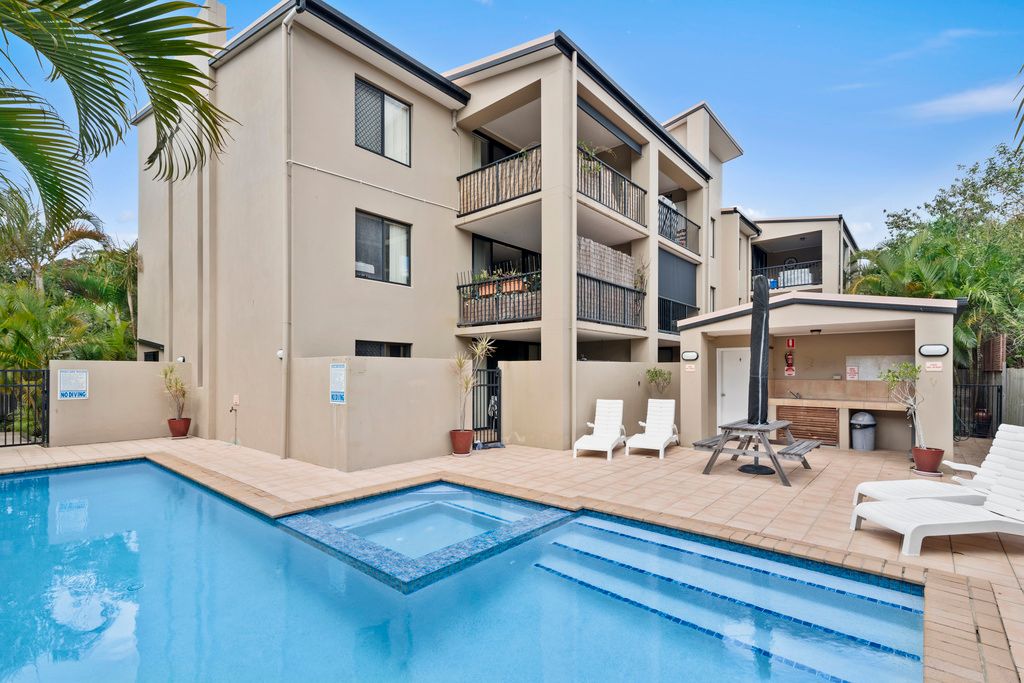4 Mawarra Street, Palm Beach QLD 4221