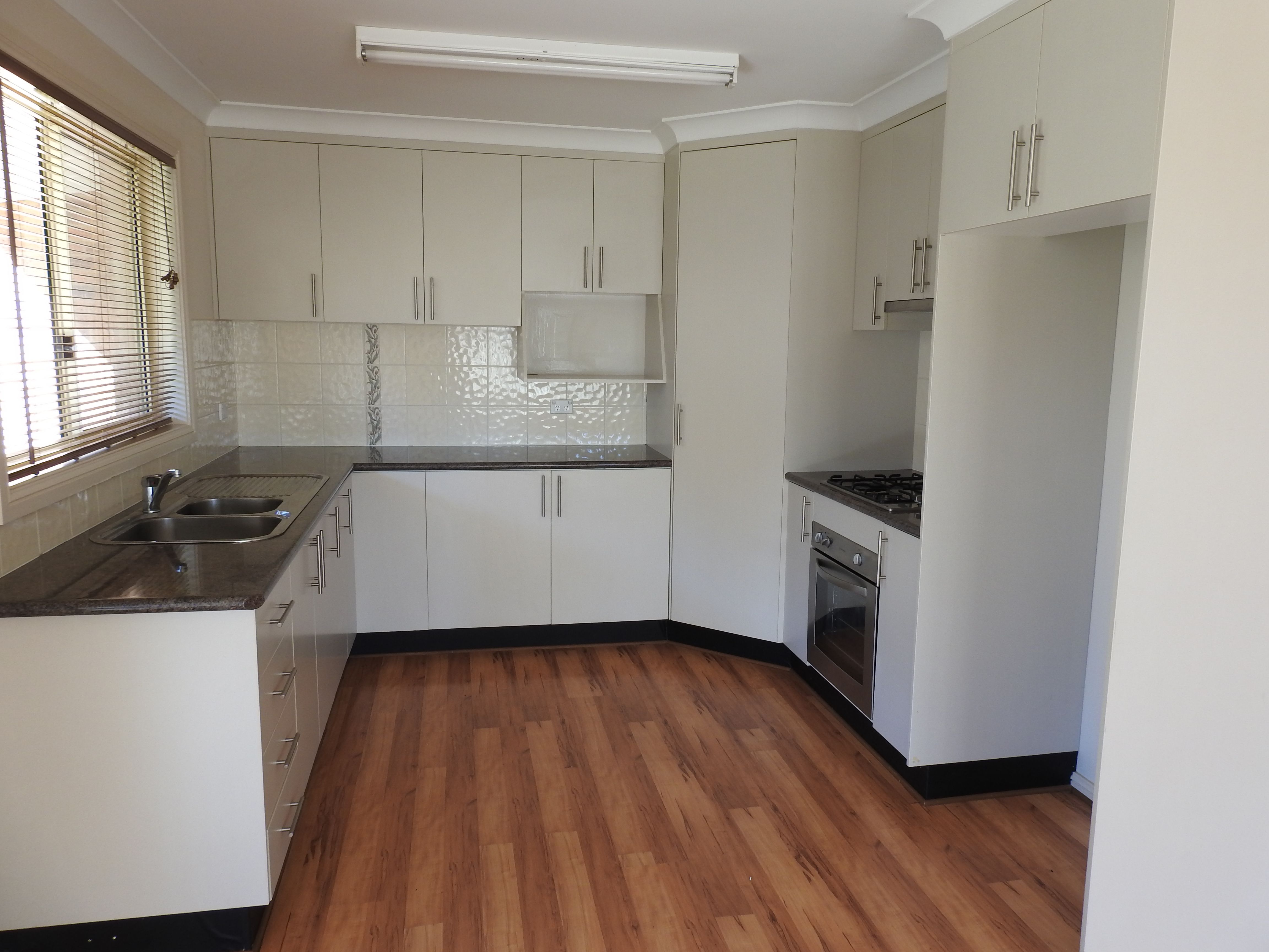 1/72 Orchard Street, Young, NSW 2594