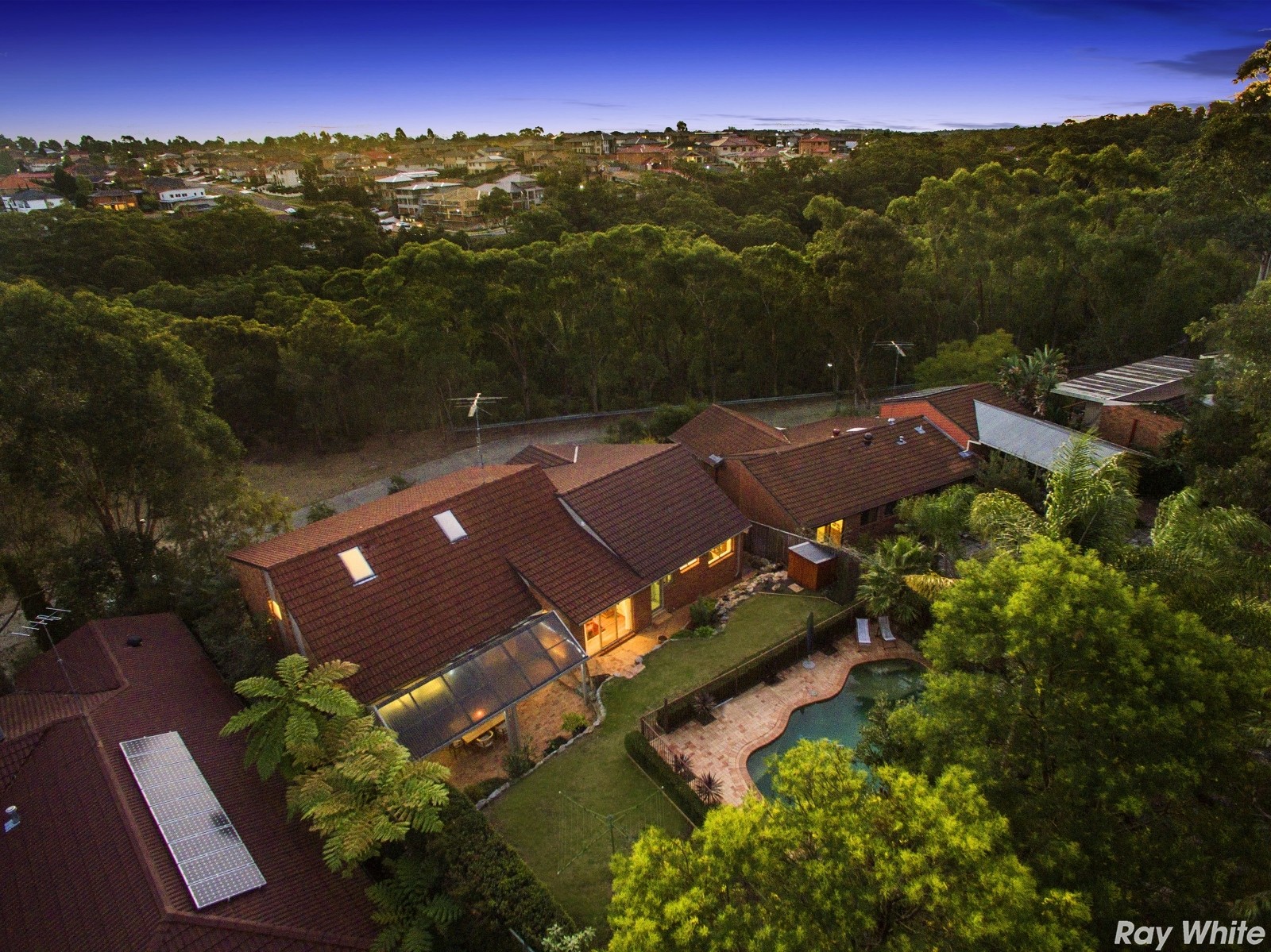 7 Chainmail Crescent, Castle Hill, NSW 2154