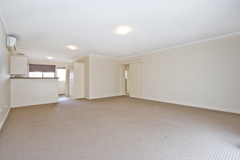 2/582 Grange Road, Henley Beach, SA 5022