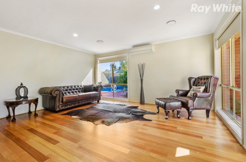 21 Sheridan Close, Kilsyth South, VIC 3137