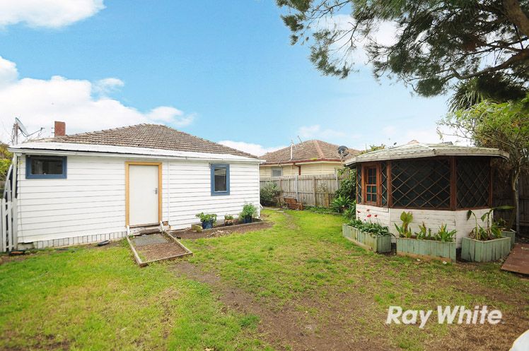 54 Finlay Street, Frankston, VIC 3199
