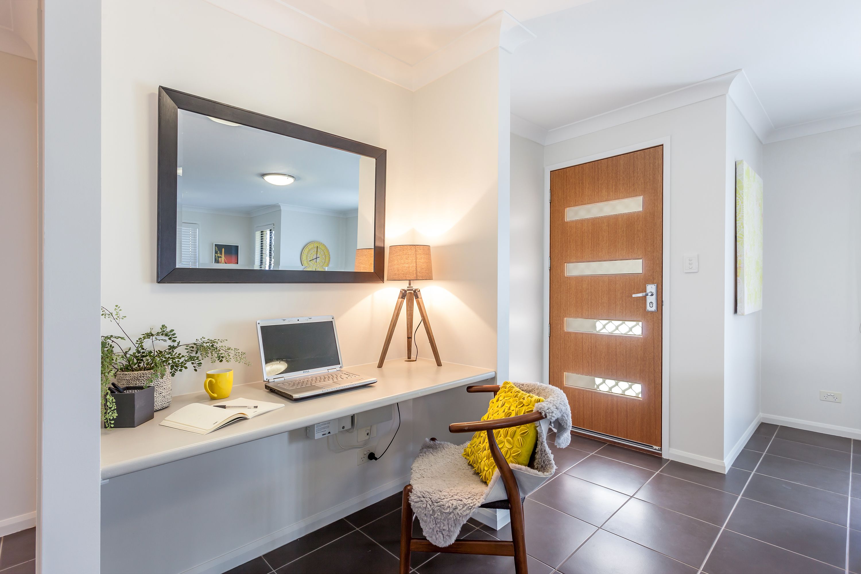Unit 1/4 Nabiac Close, Kearneys Spring, QLD 4350