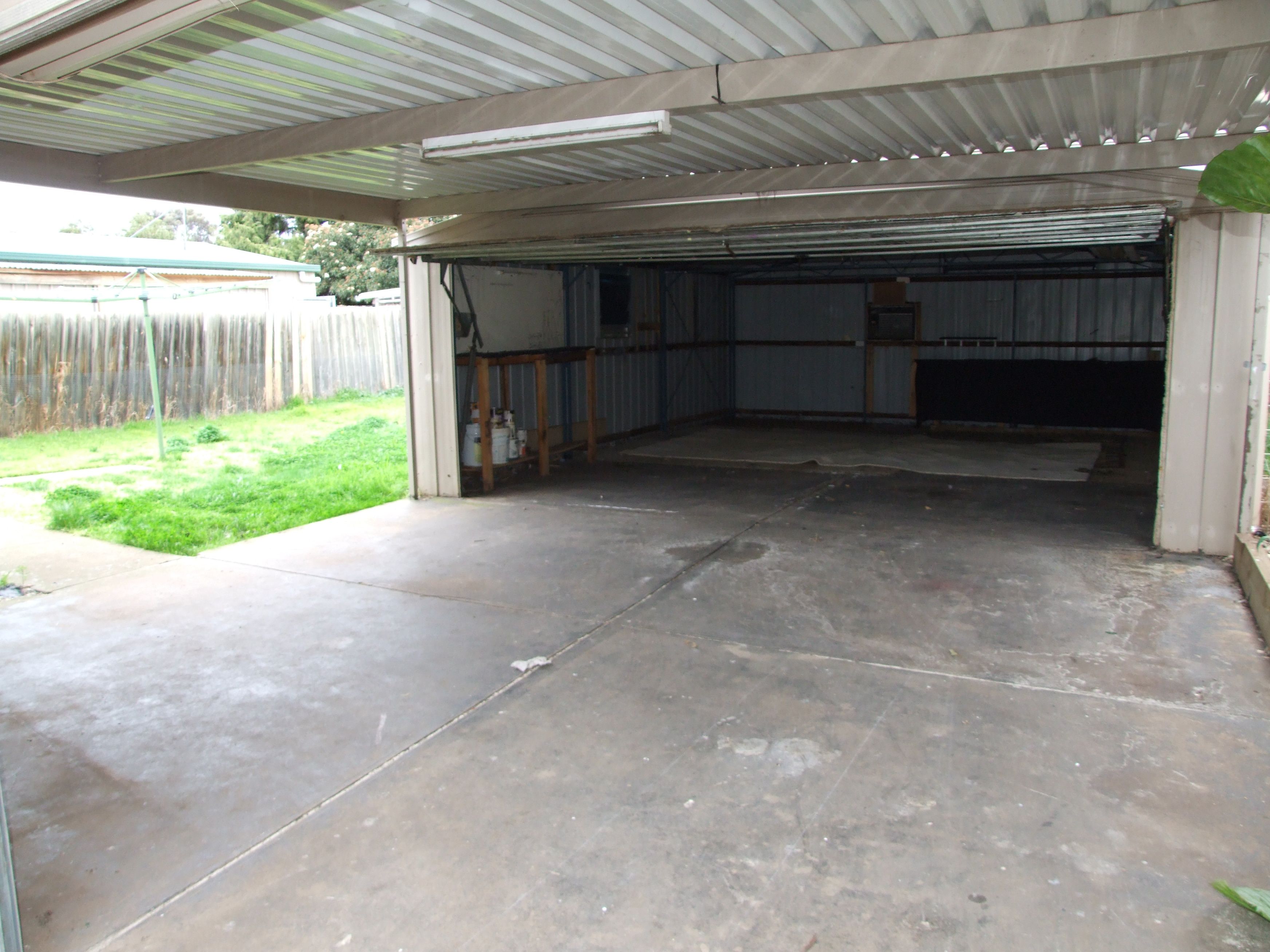 21 Clowes, Melton South, VIC 3338