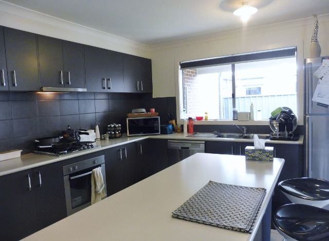2 Shorey Place, Cranbourne West, VIC 3977