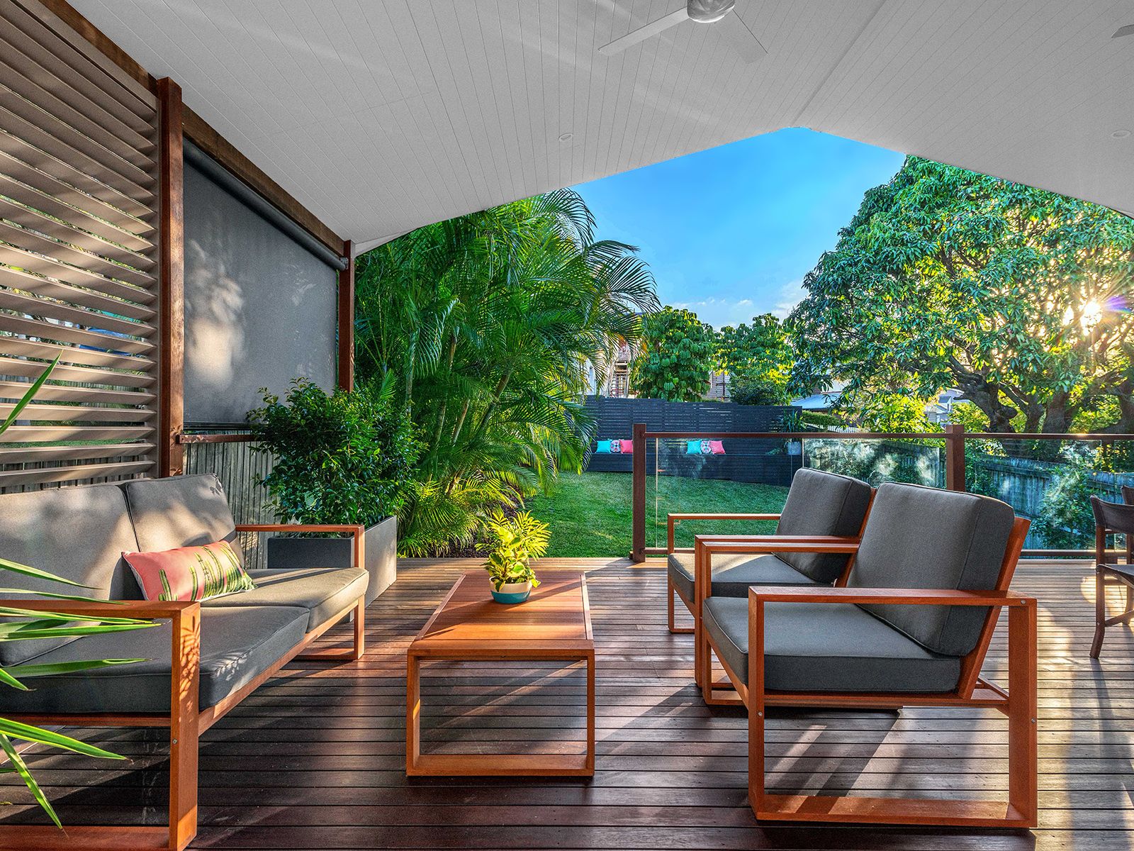 384 Bennetts Road, Norman Park, QLD 4170
