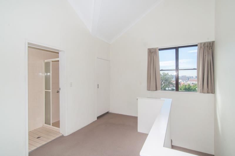 30/20 McConnell Street, Spring Hill, QLD 4000