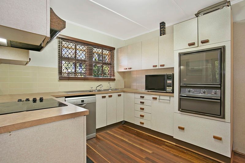 135 Douglas Street, Oxley, QLD 4075