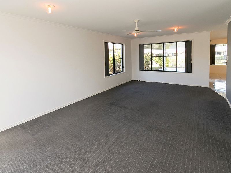 1 Lady Nelson Drive, Eli Waters, QLD 4655