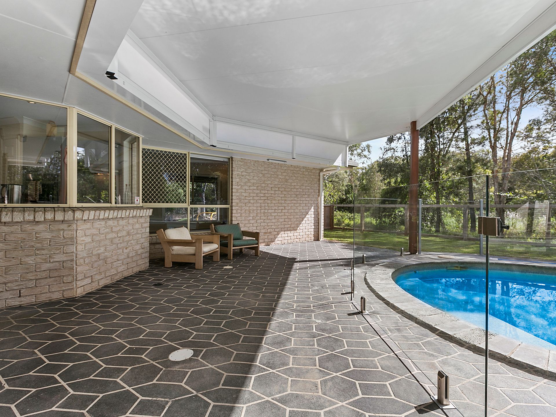 37 Ferguson Place, Coopers Plains, QLD 4108