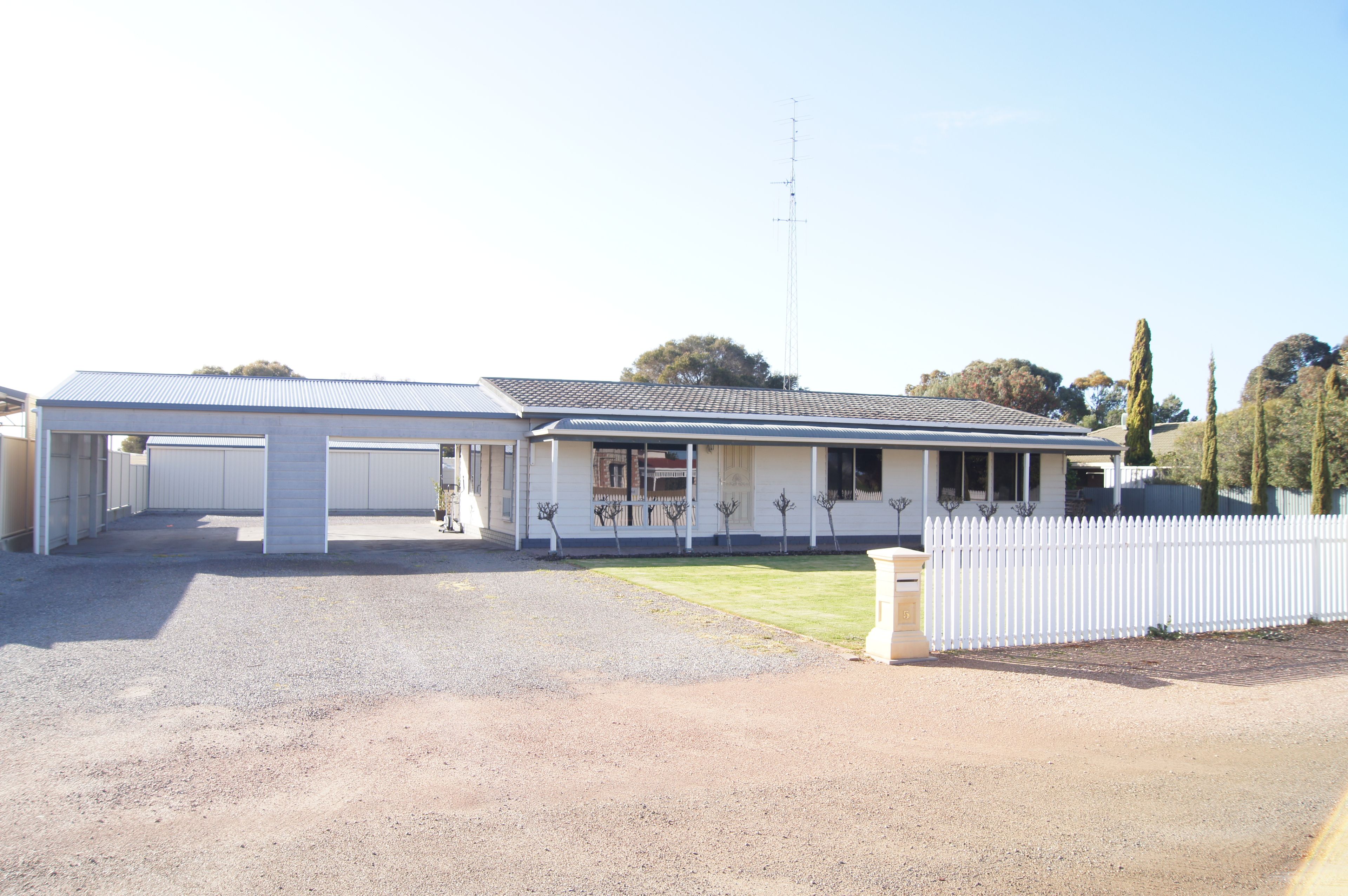 5 Harris Road, Kadina, SA 5554