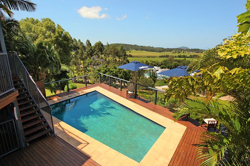 303-305 Upper Rosemount Road, Rosemount, QLD 4560