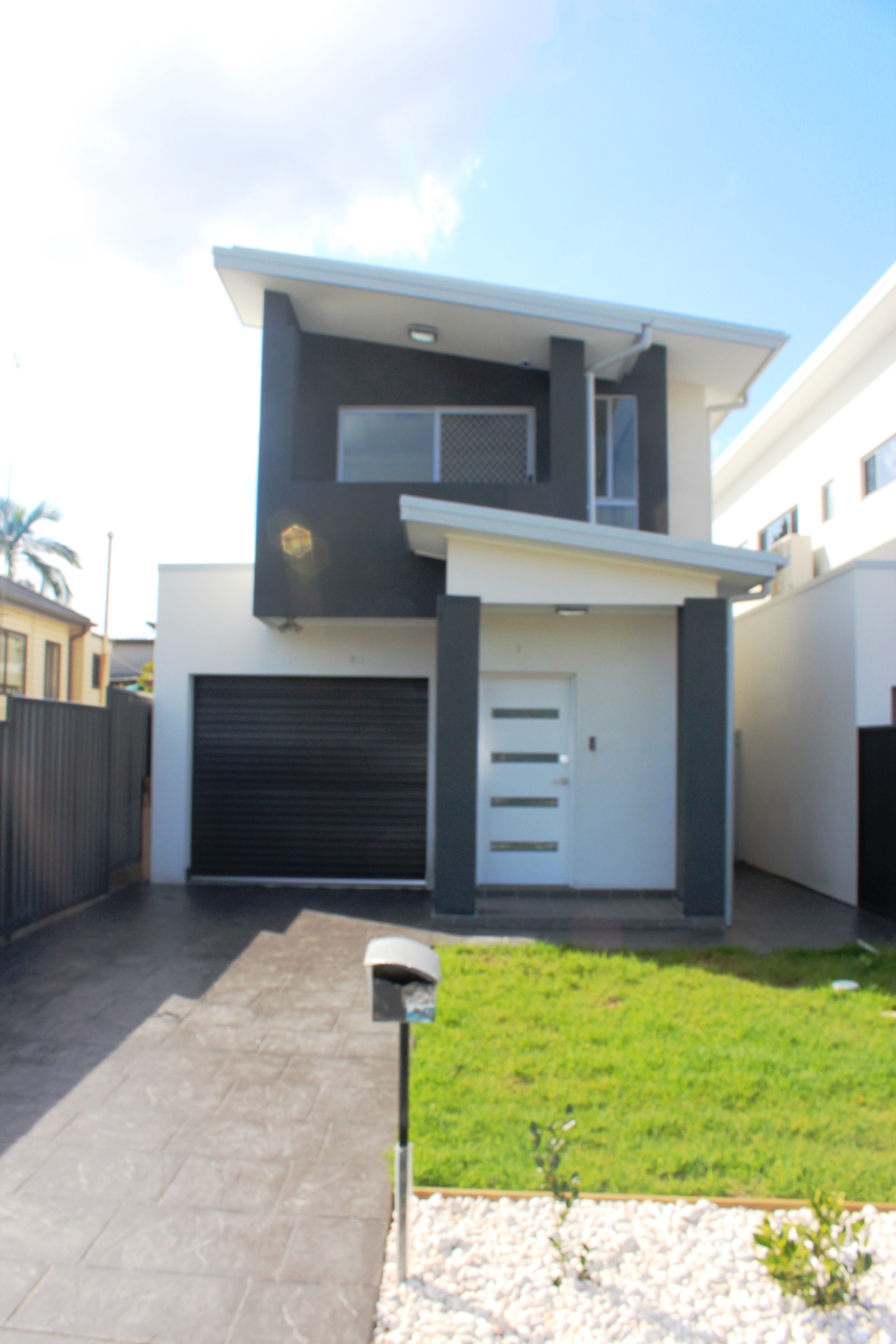 33 Evans Street