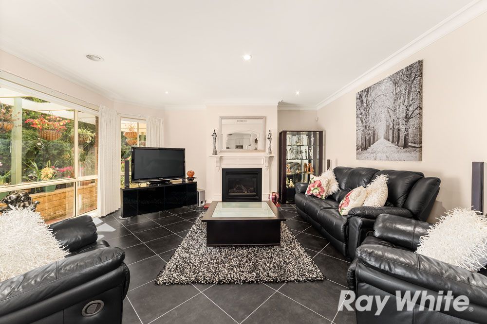 36 Westwood Drive, Mill Park, VIC 3082