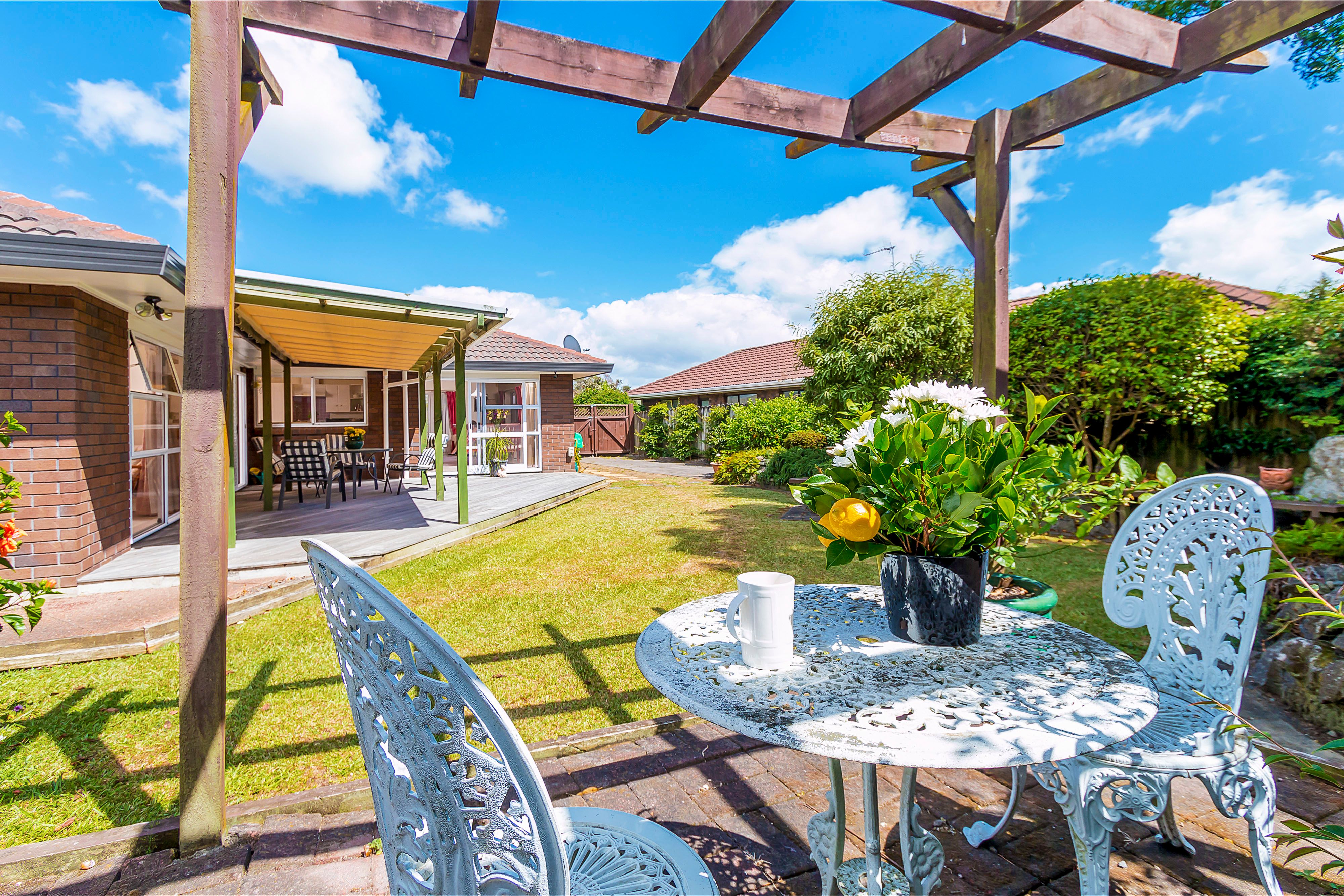 54 Bob Charles Drive, Golflands, Manukau City