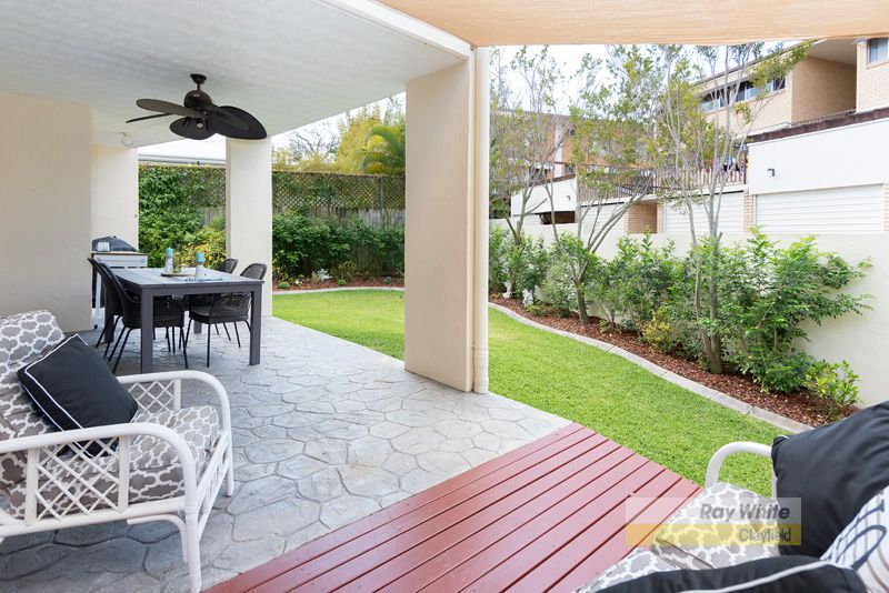 11 Ford Street, Clayfield QLD 4011