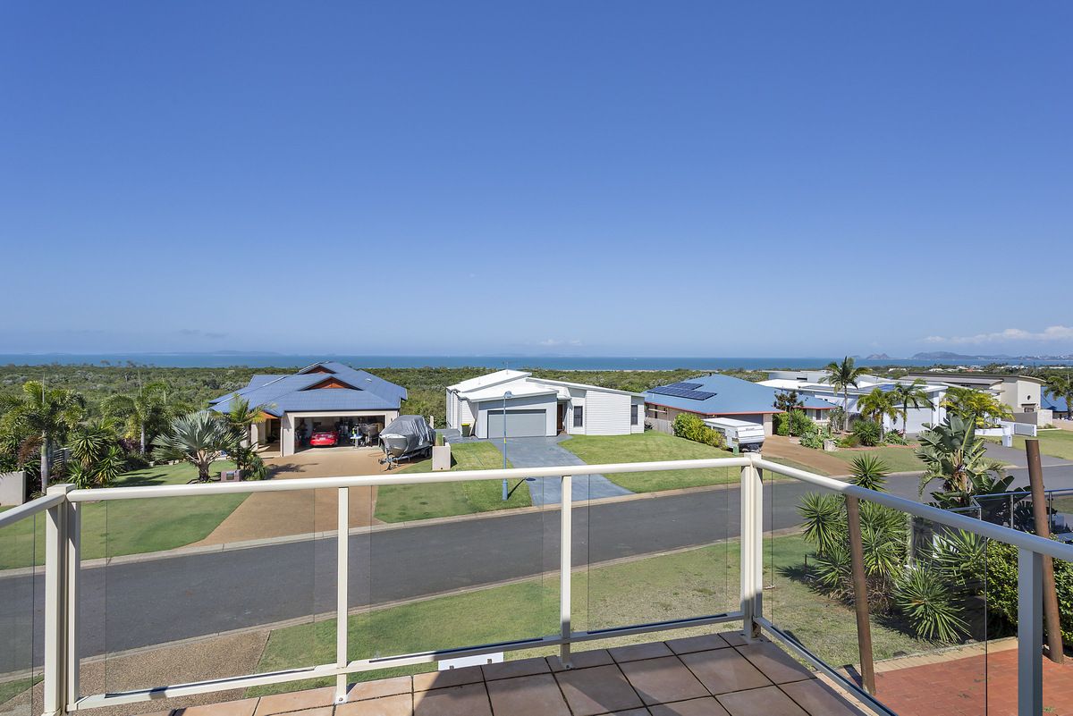 21 Miami Crescent, Pacific Heights, QLD 4703