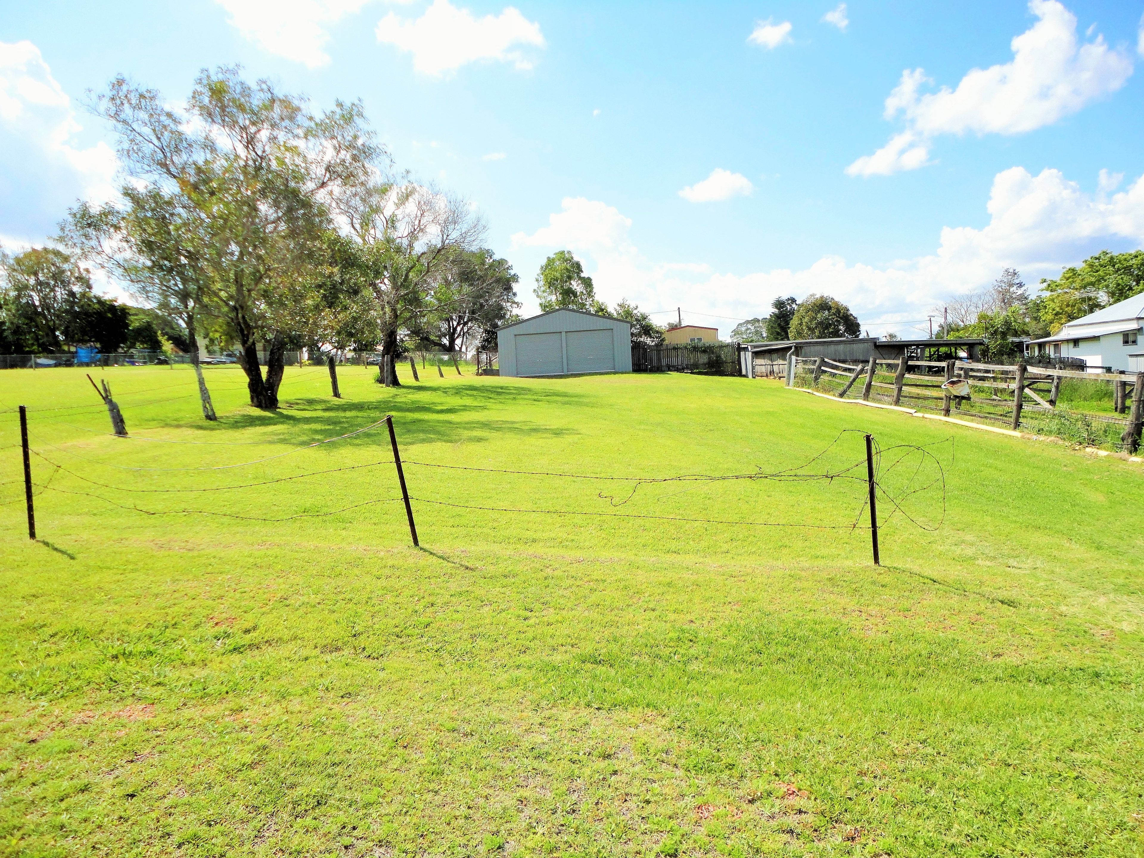 35 Lawrence Street, Marburg, QLD 4346