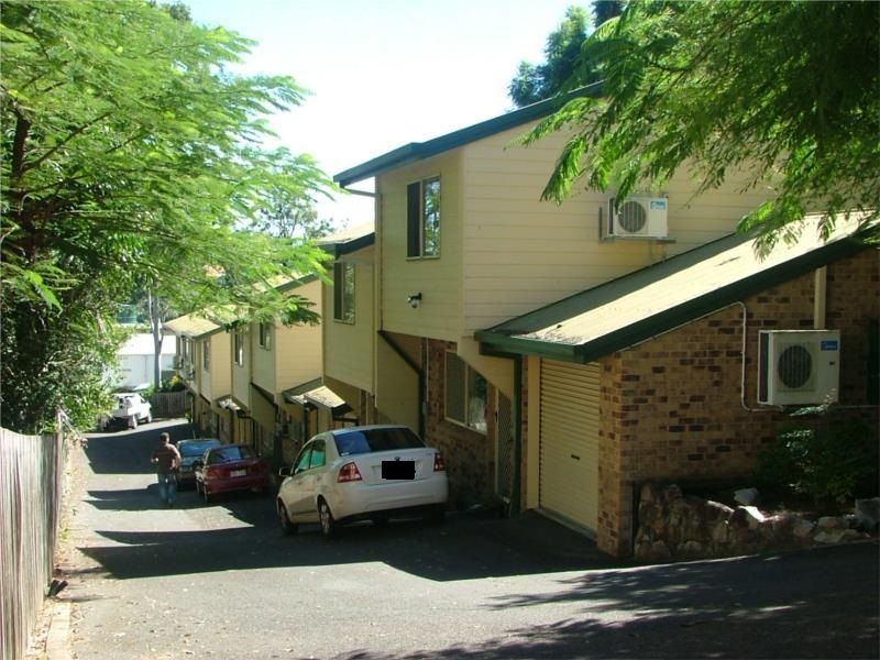 3/5a Omar Street, West Ipswich, QLD 4305
