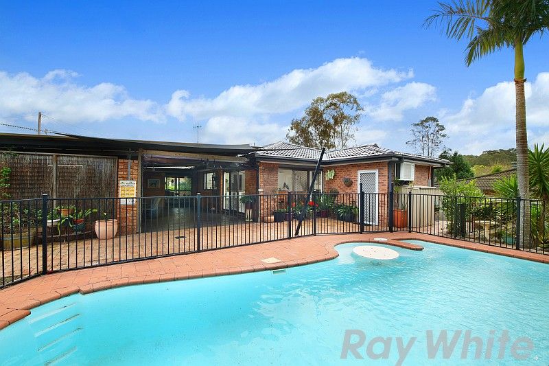 14 Aldenham Road