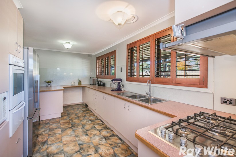 59 Freeman Crescent, Mill Park, VIC 3082
