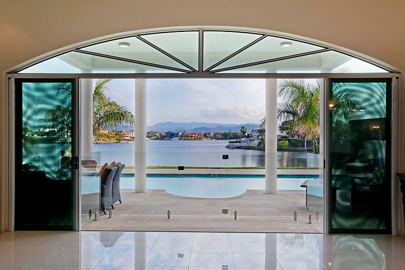 27 San Simeon Drive, Clear Island Waters QLD 4226