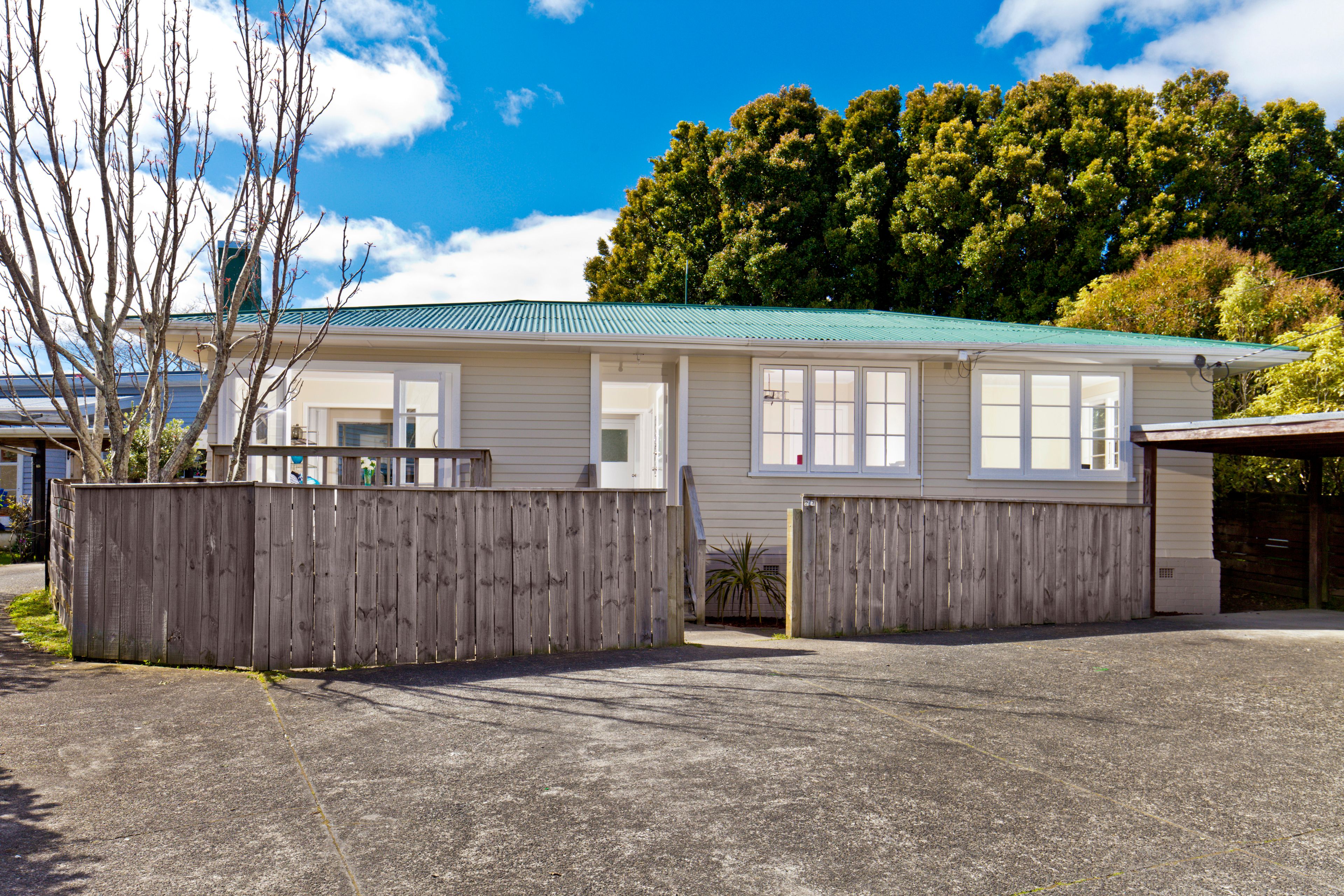 2/7 Vera Road, Te Atatu South, Waitakere City