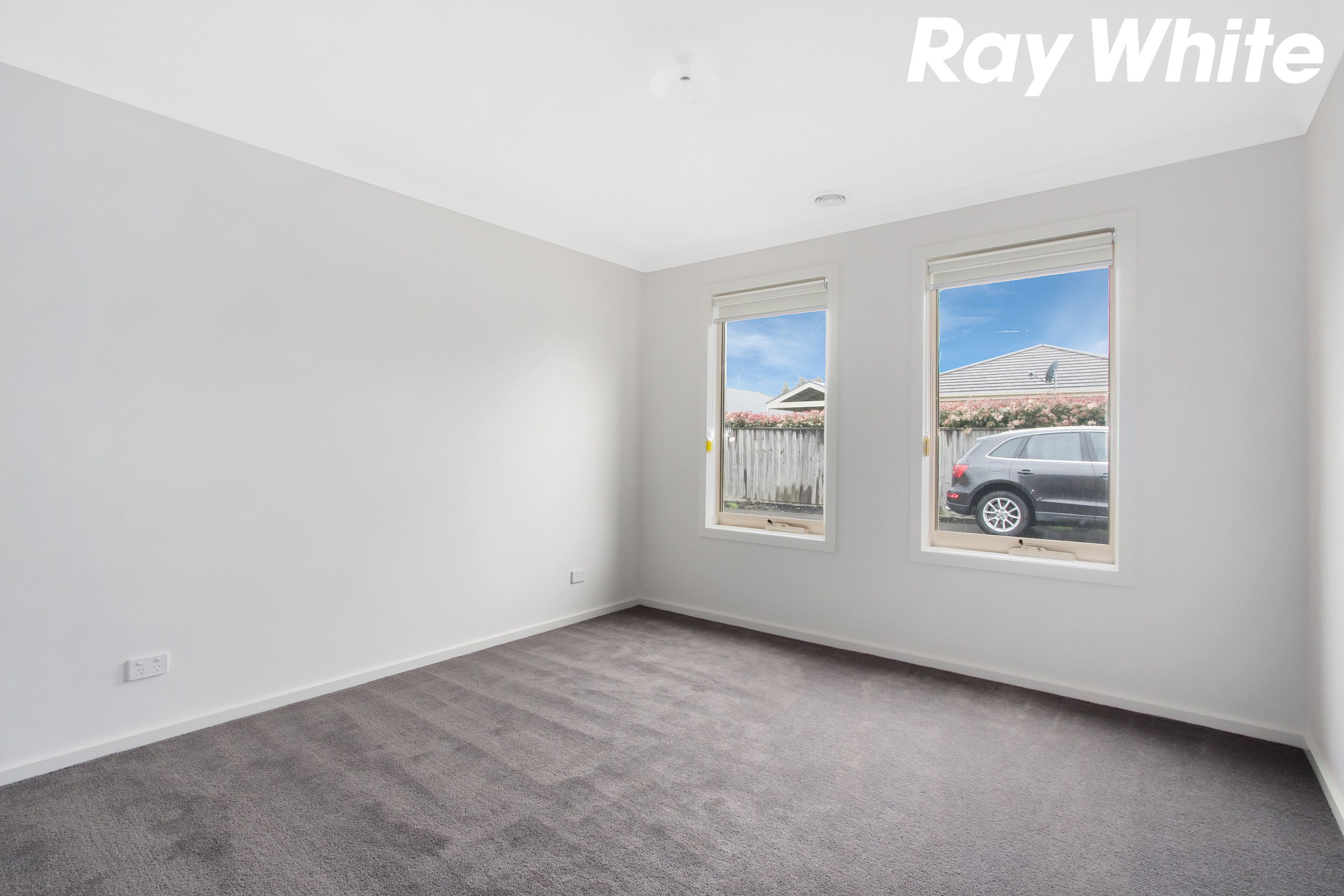 3 Trinidad Walk, Pakenham, VIC 3810