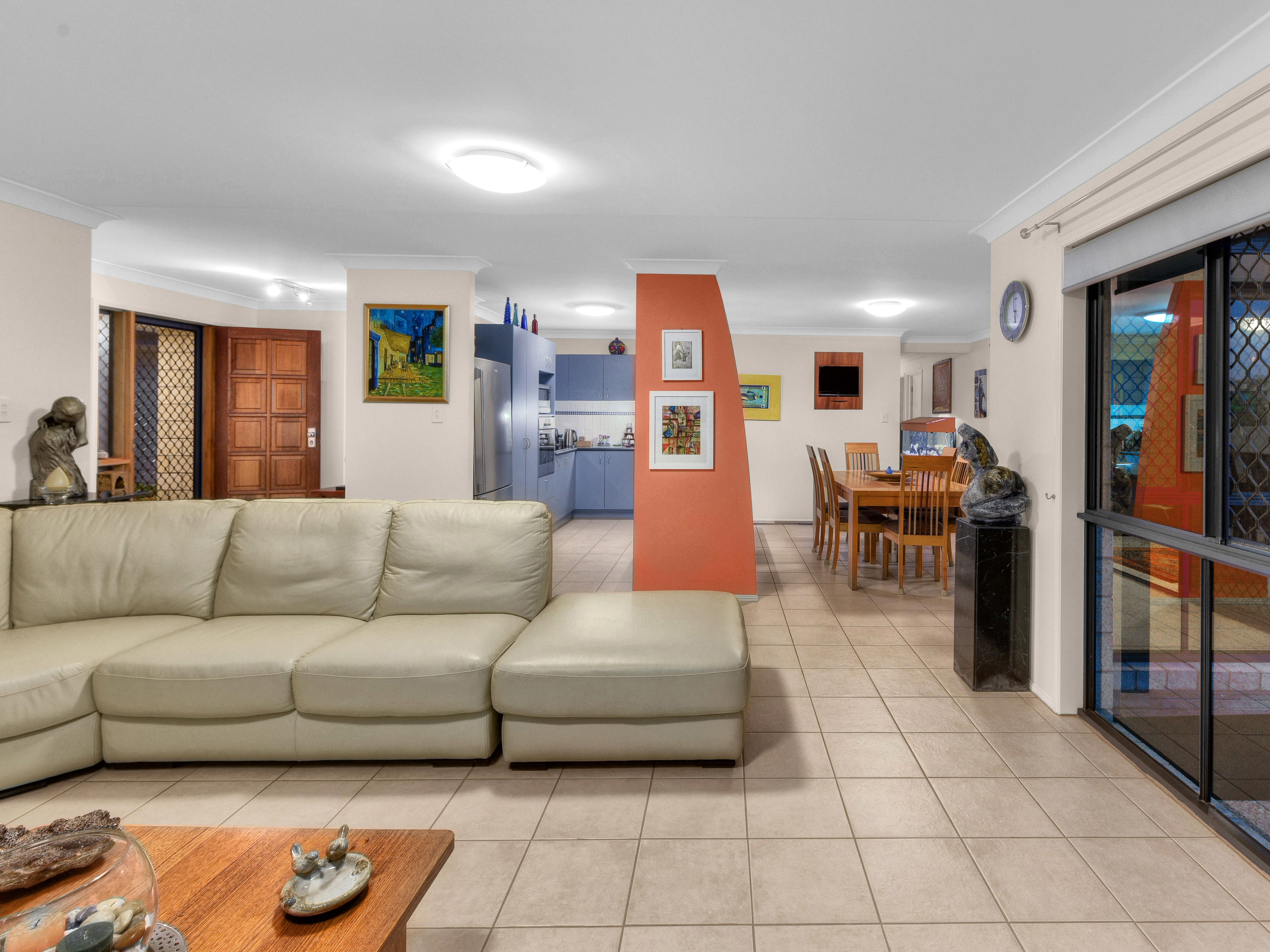 2 Leanne Close, McDowall, QLD 4053