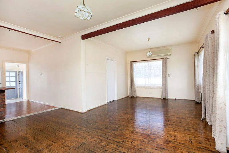 3 Peterborough Avenue, Lake Illawarra, NSW 2528