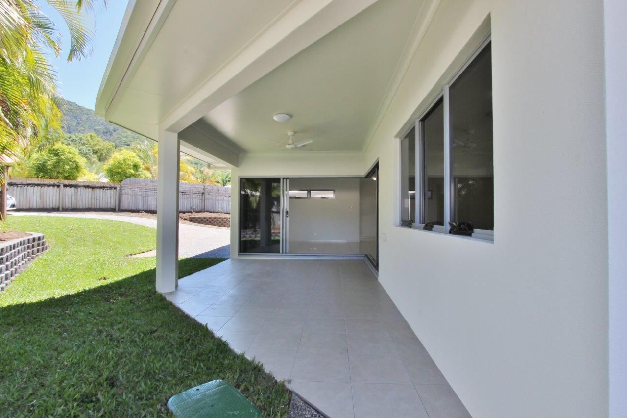 6 Sago Close, Palm Cove, QLD 4879