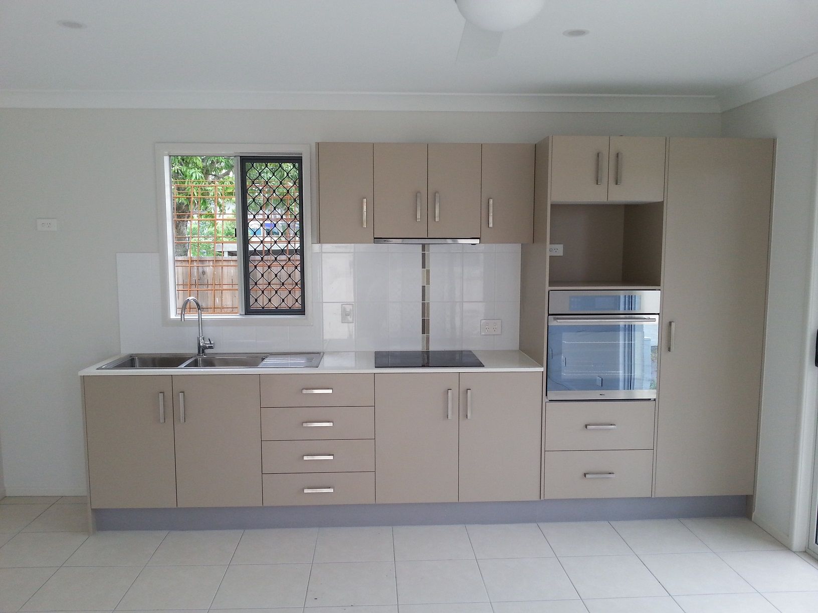 2/2a Lowry Lane, North Ipswich, QLD 4305