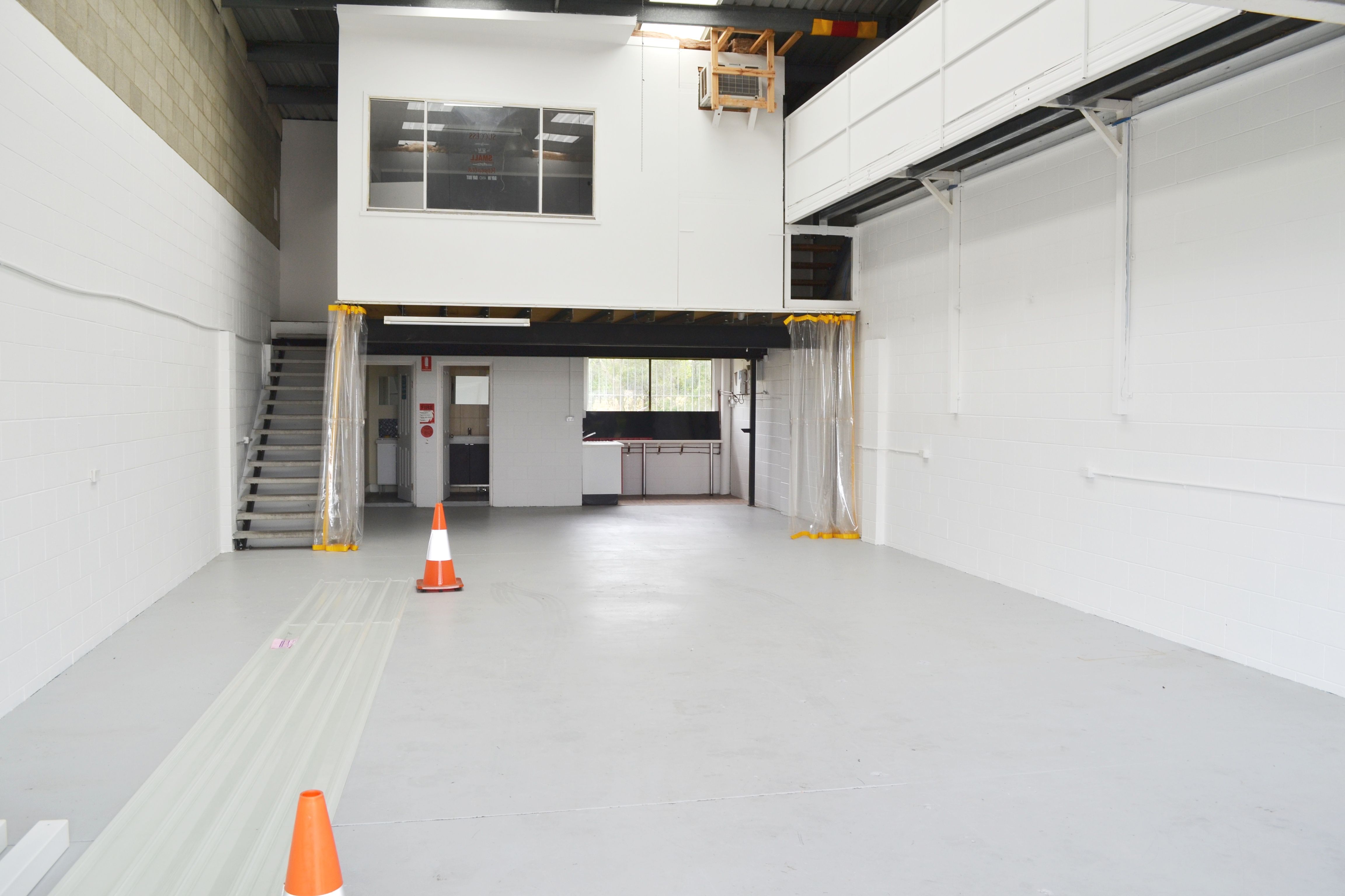2/11 Tradelink Road, Browns Plains, QLD 4118