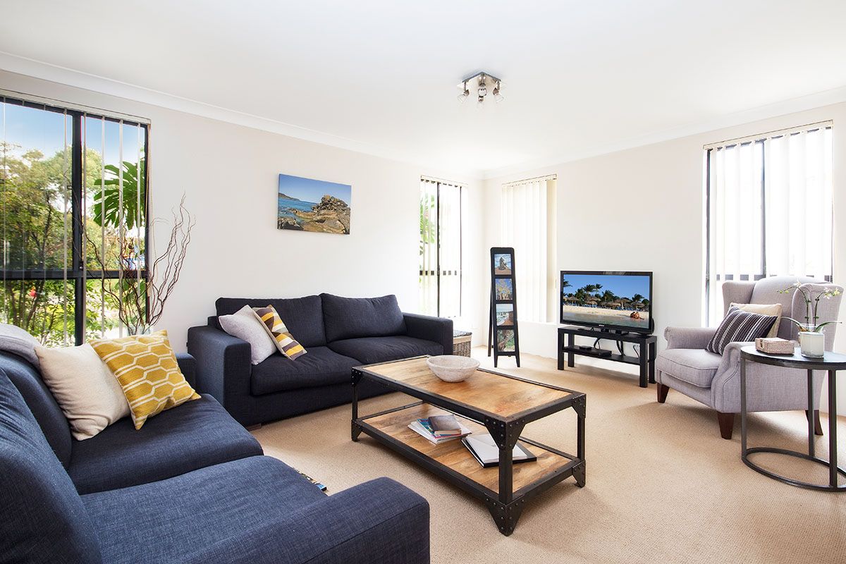 6-8 Bataan Close, Illawong NSW 2234