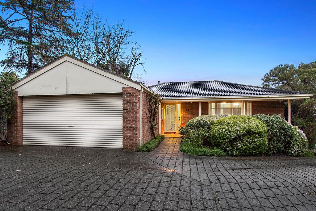 35 Glenburnie Road, Mitcham VIC 3132