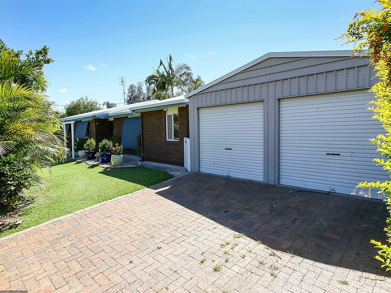 2 Howlett Street, Urangan, QLD 4655
