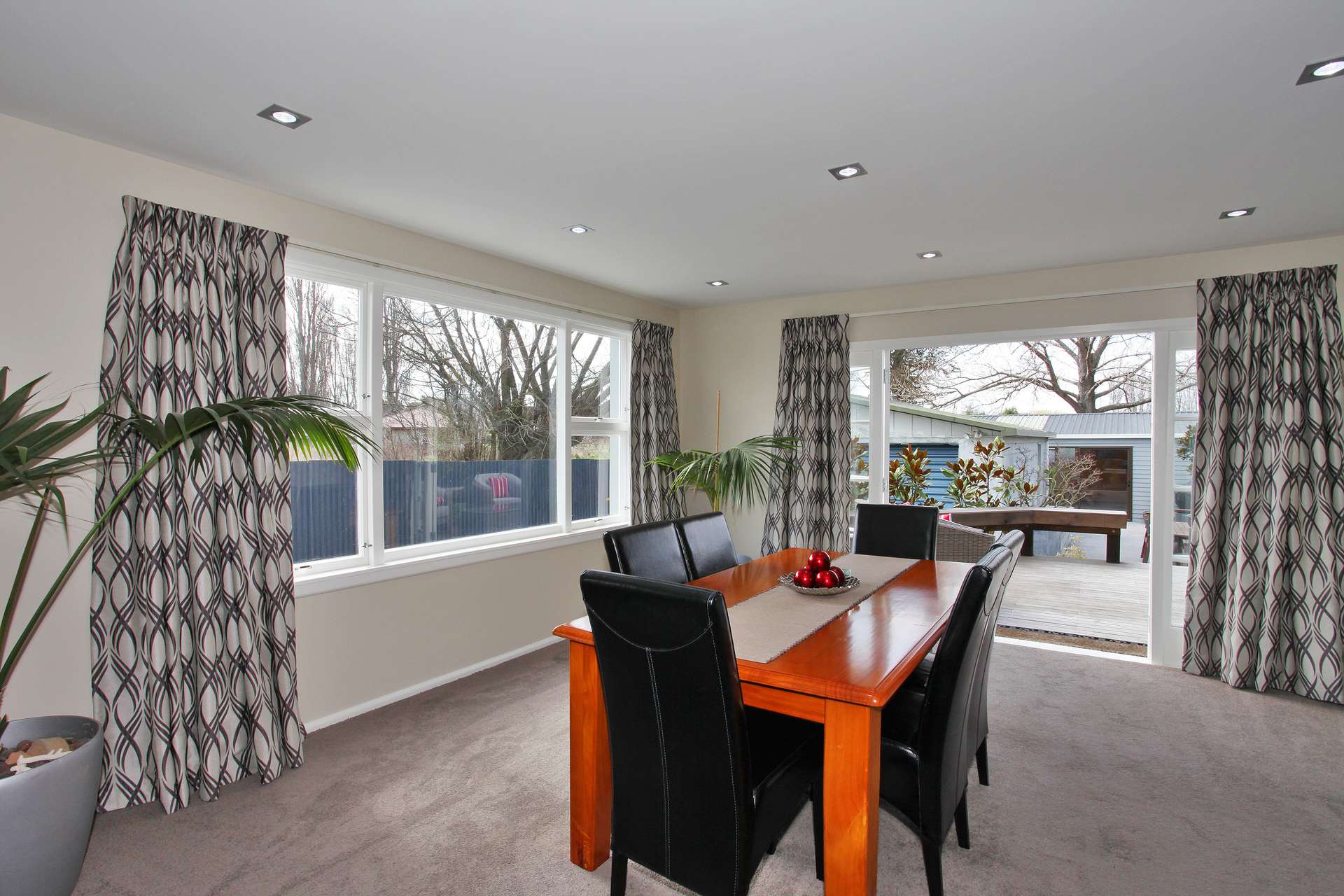 458 Hills Road photo 9
