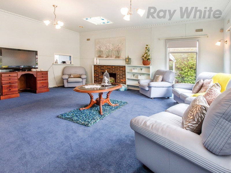 10 Cairns Avenue, Rosebud, VIC 3939