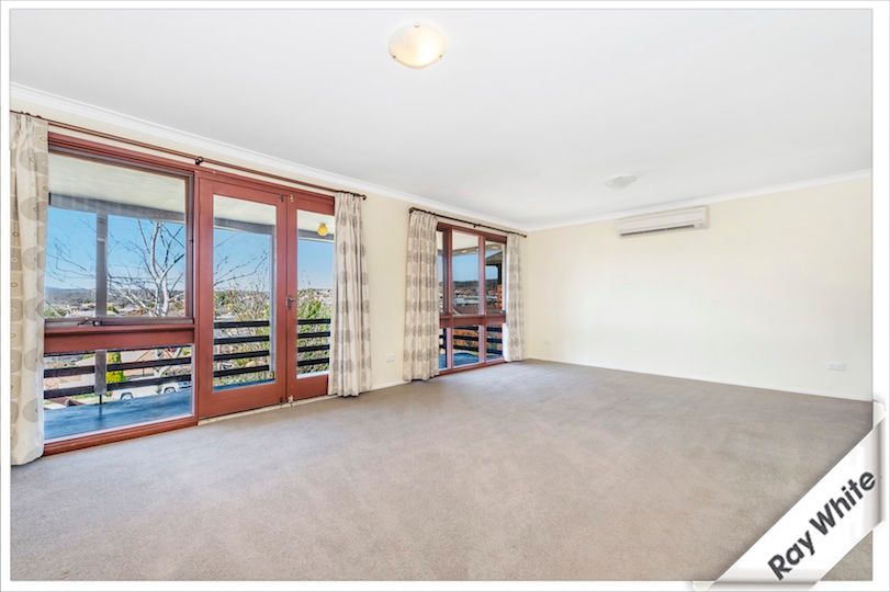 12 Vaughan Close, Karabar, NSW 2620