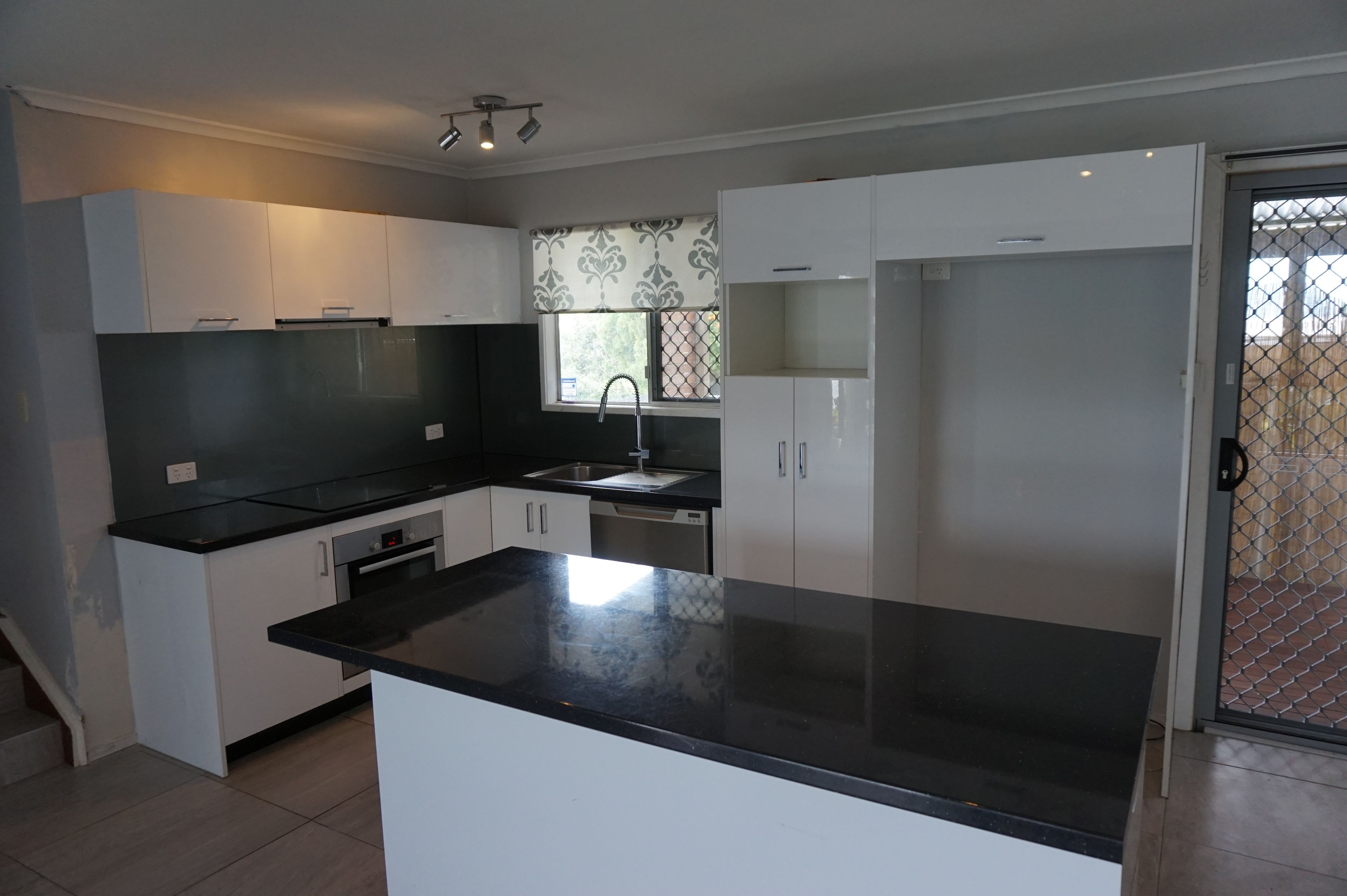 39 Redford Street, Kingston, QLD 4114