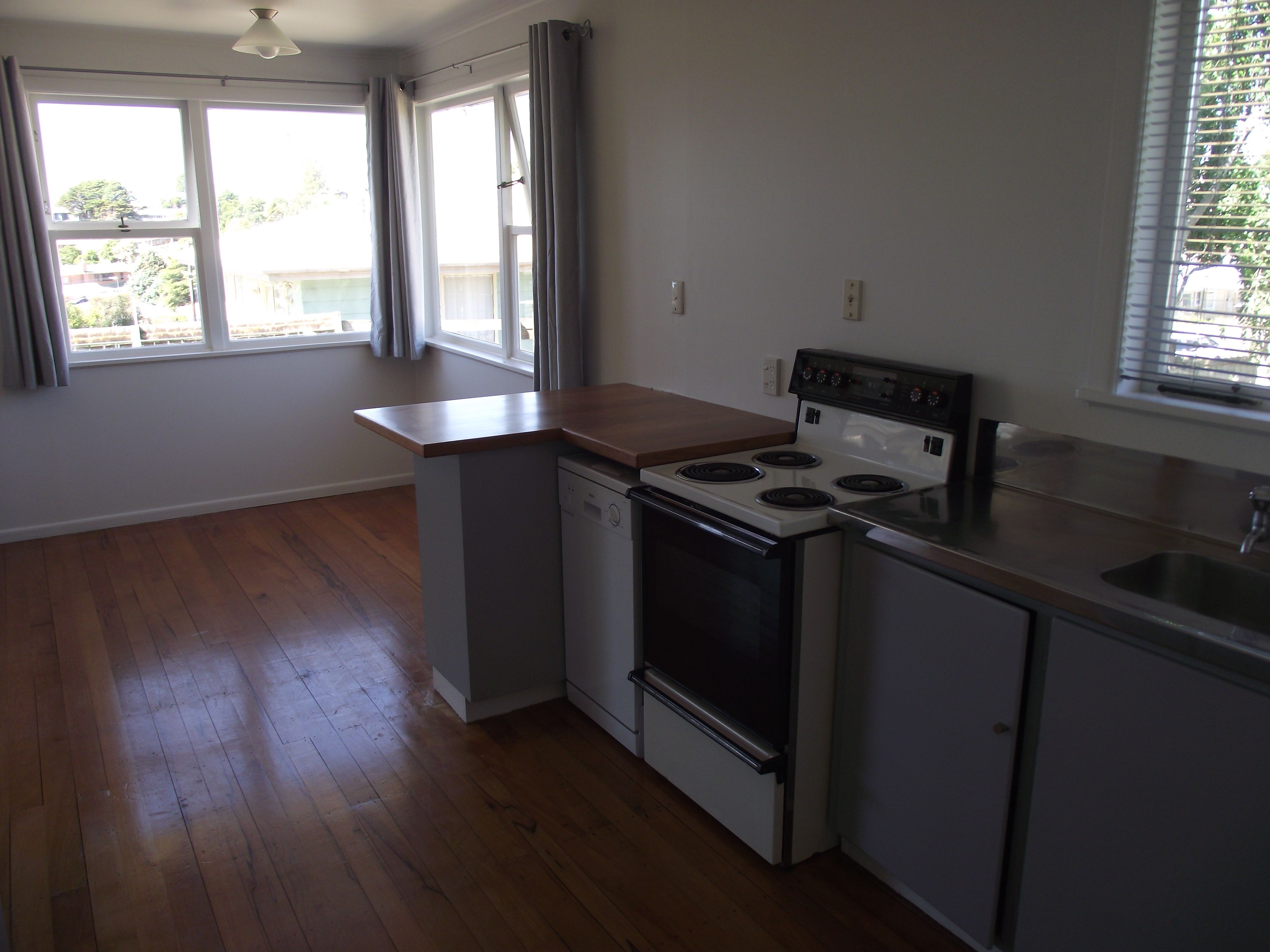 8 Brothers Street, New Windsor, Auckland City